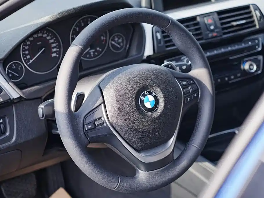 BMW 3 Series — миниатюра 23
