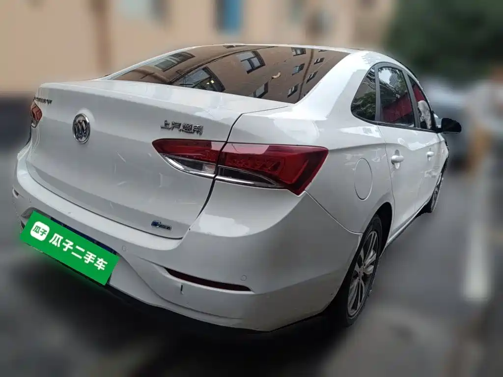 Buick Excelle — миниатюра 6