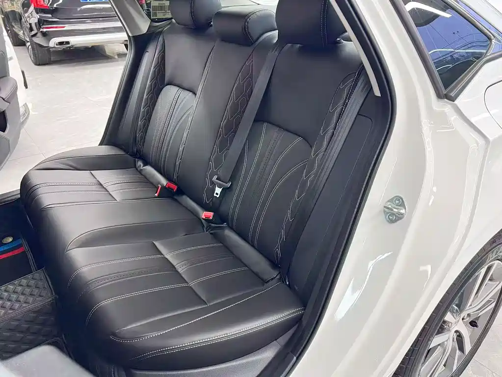 Honda Civic — миниатюра 16