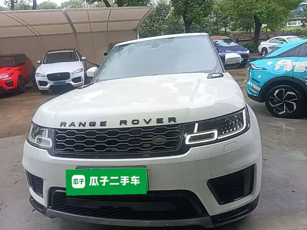 Land Rover Sport PHEV — миниатюра 3