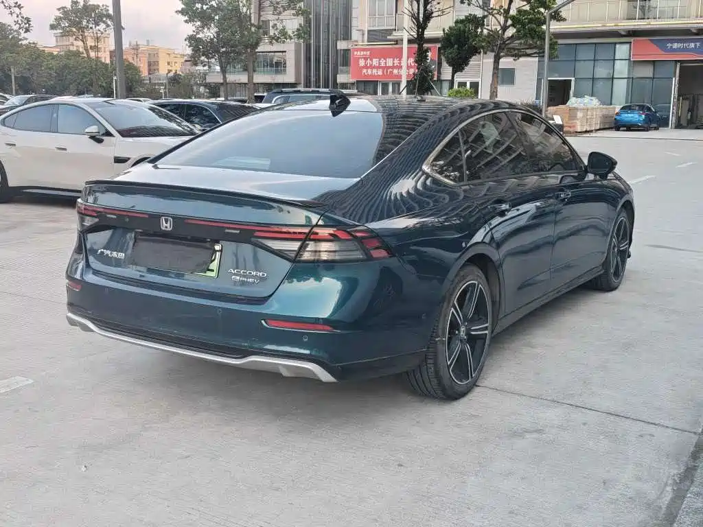 Honda Accord New Energy — миниатюра 9