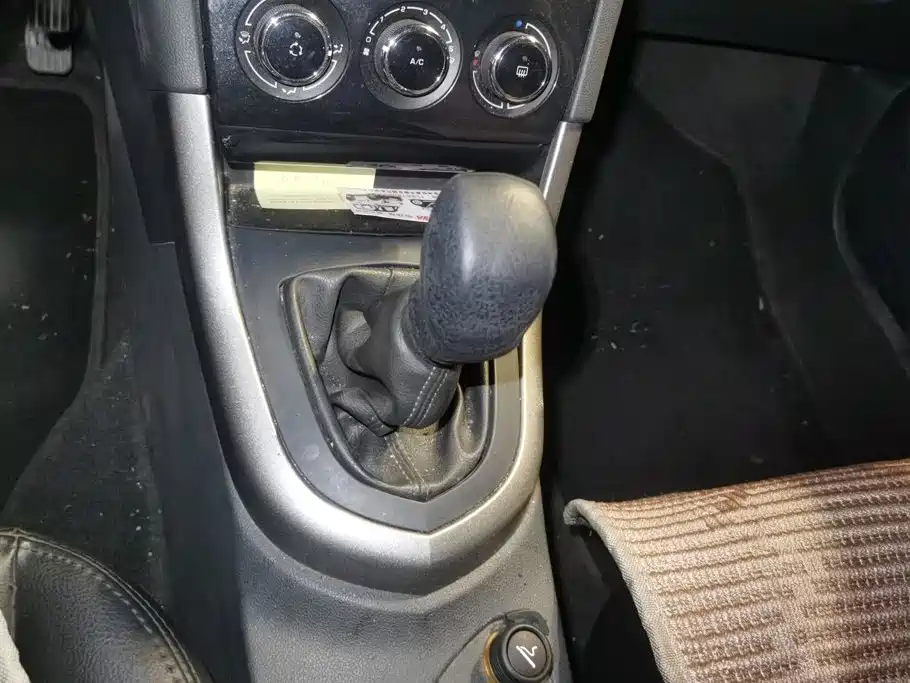 Peugeot 408 — миниатюра 16