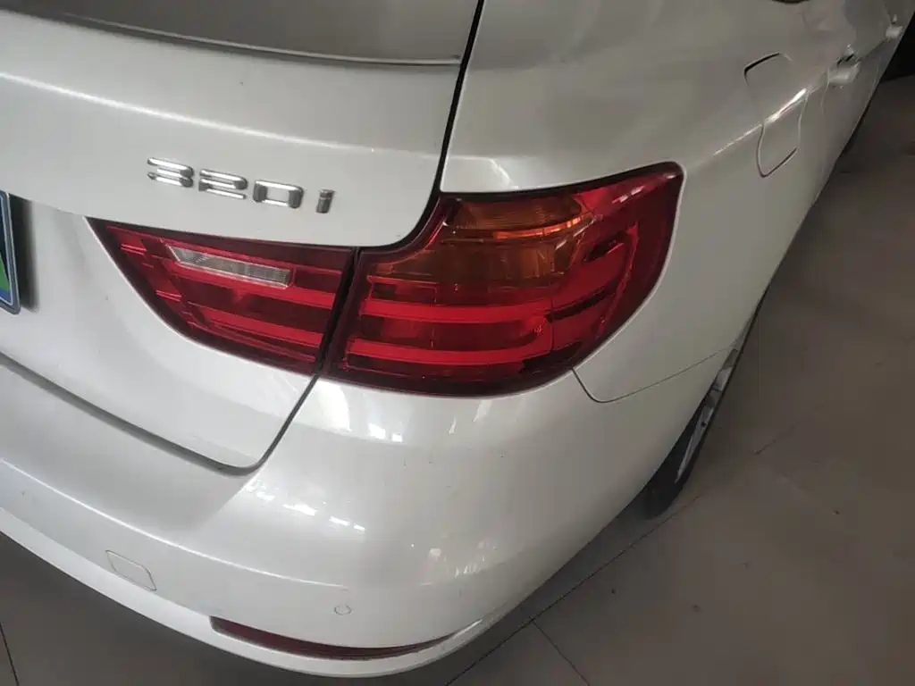 BMW 3 Series GT — миниатюра 8