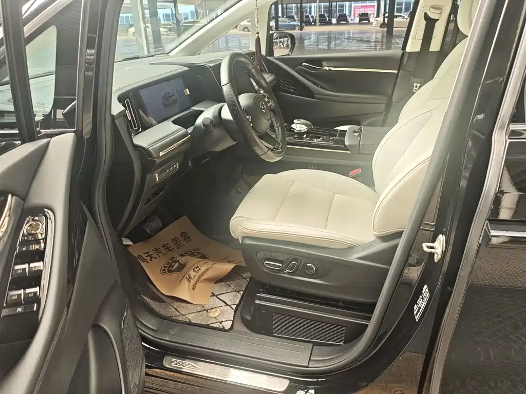 GAC Motor Trumpchi E9 — миниатюра 4