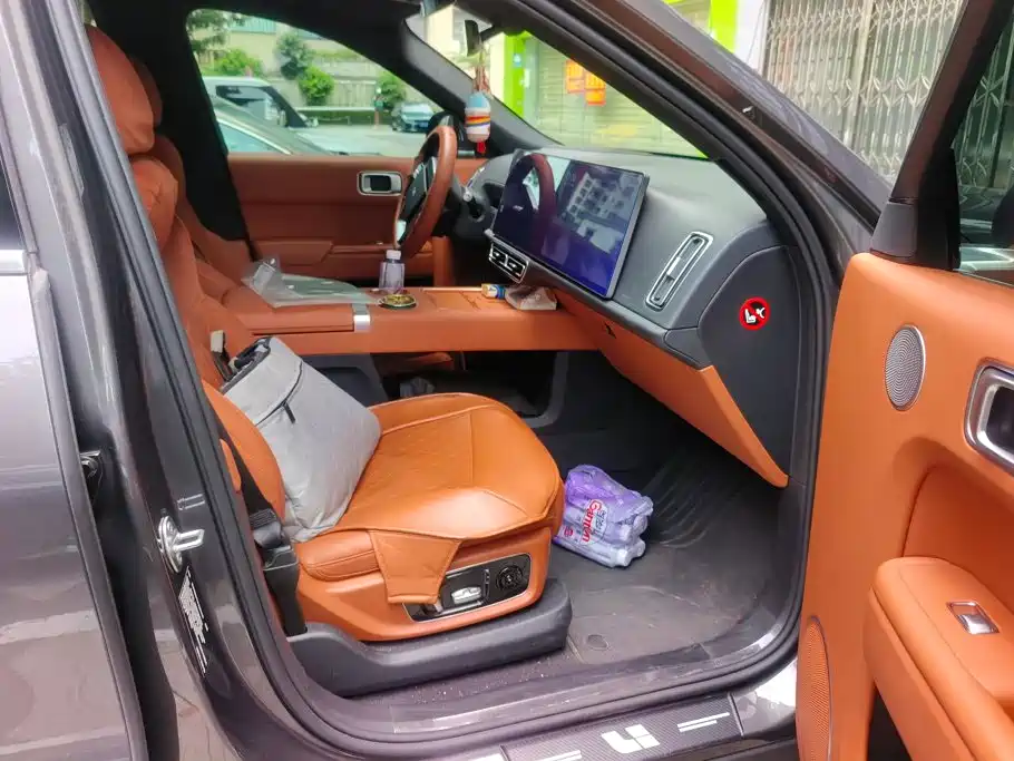 Li Auto Li L8 — миниатюра 8