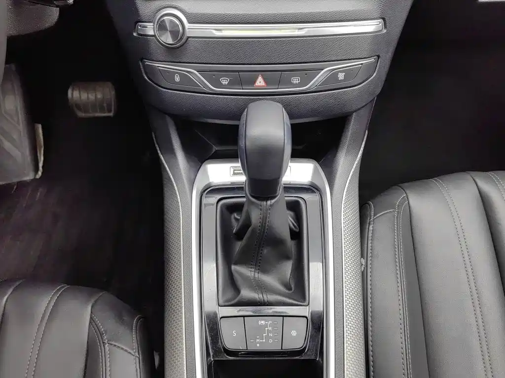 Peugeot 408 — миниатюра 13