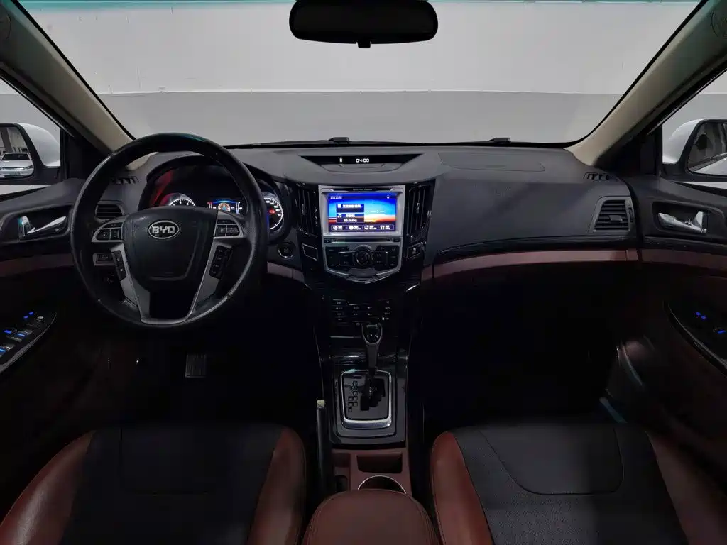 BYD Surui — миниатюра 5