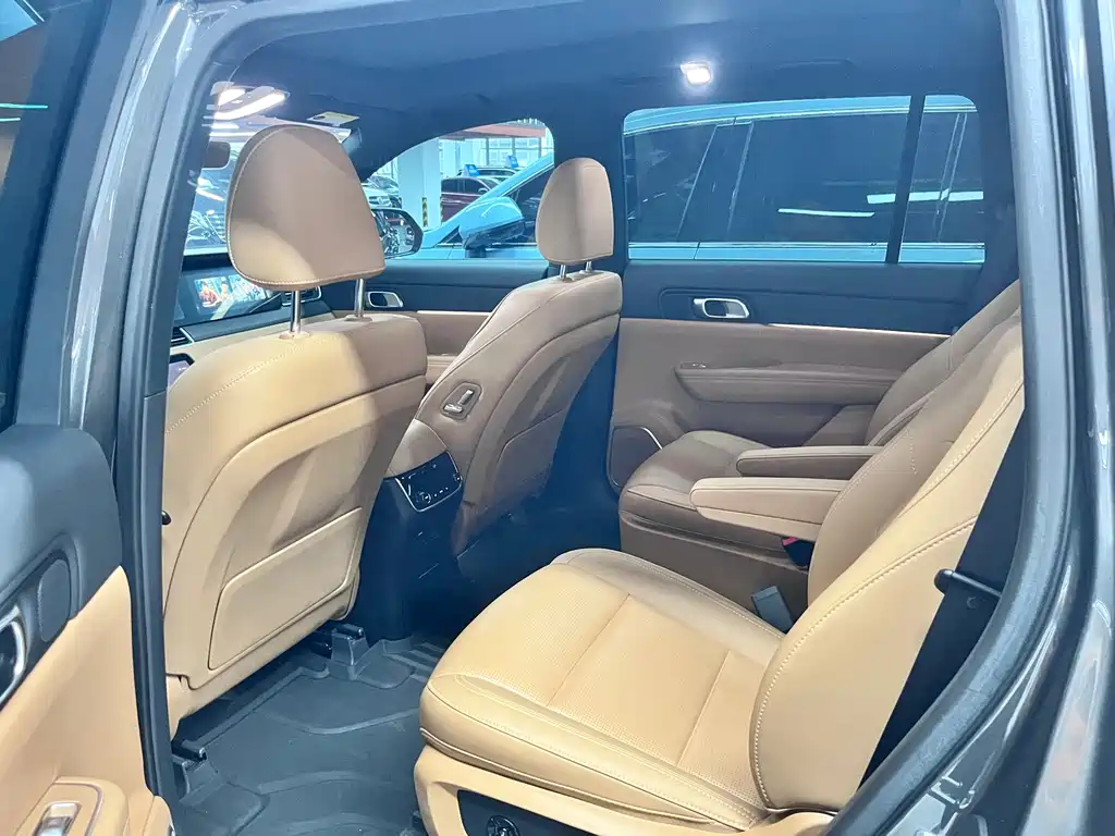 Li Auto Li ONE — миниатюра 9