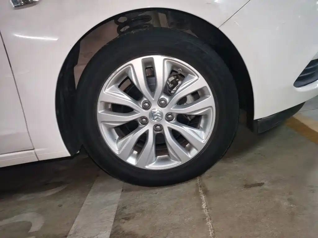 Buick Excelle — миниатюра 24