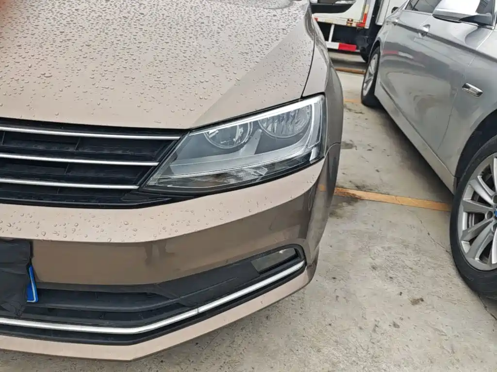 Volkswagen Sagitar — миниатюра 24