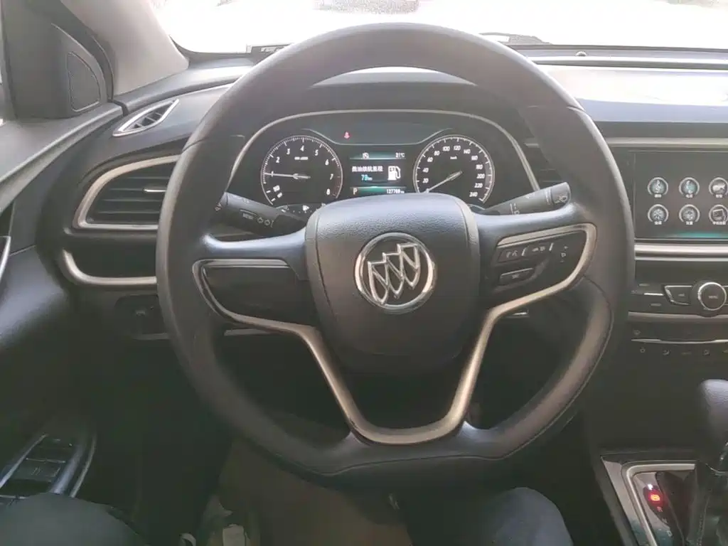 Buick Excelle — миниатюра 11
