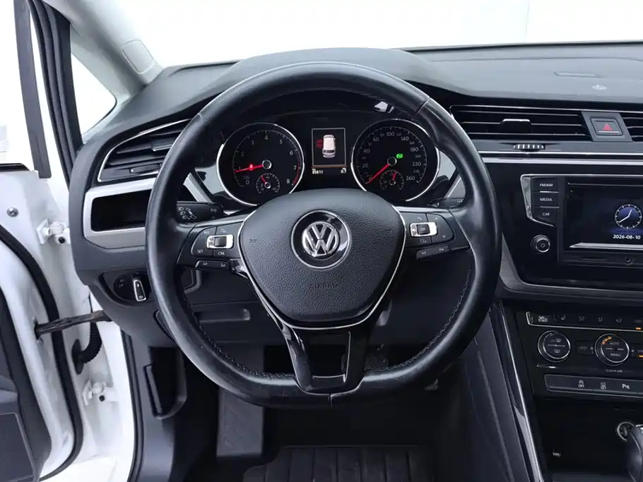 Volkswagen Touran — миниатюра 15