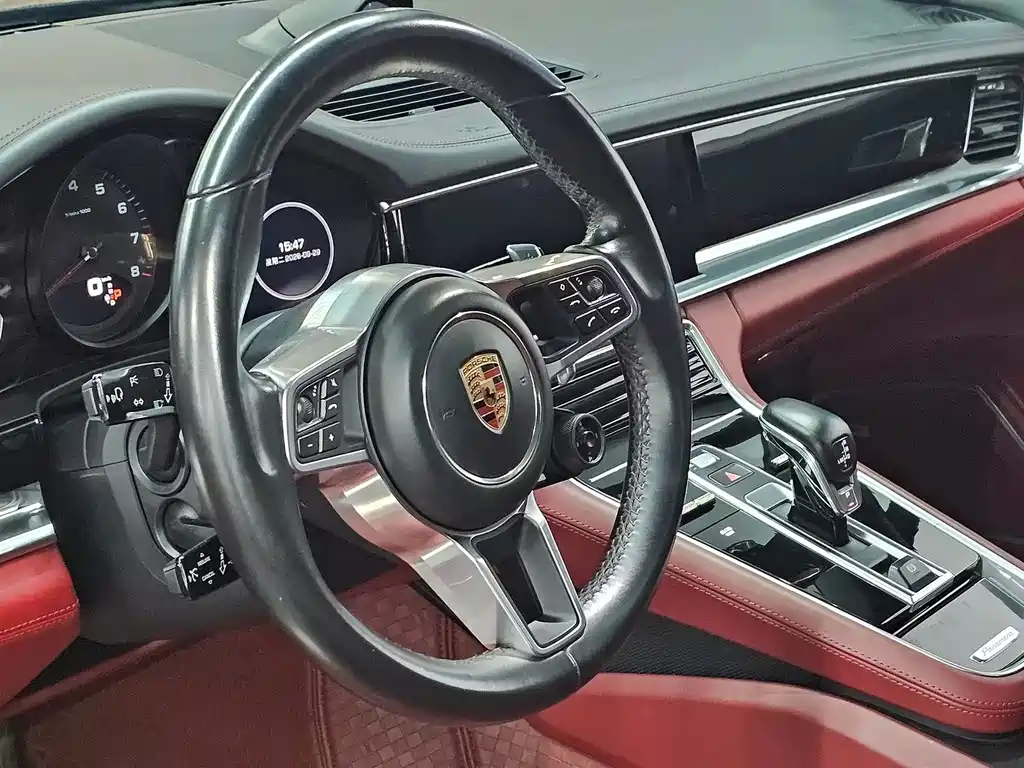 Porsche Panamera — миниатюра 6