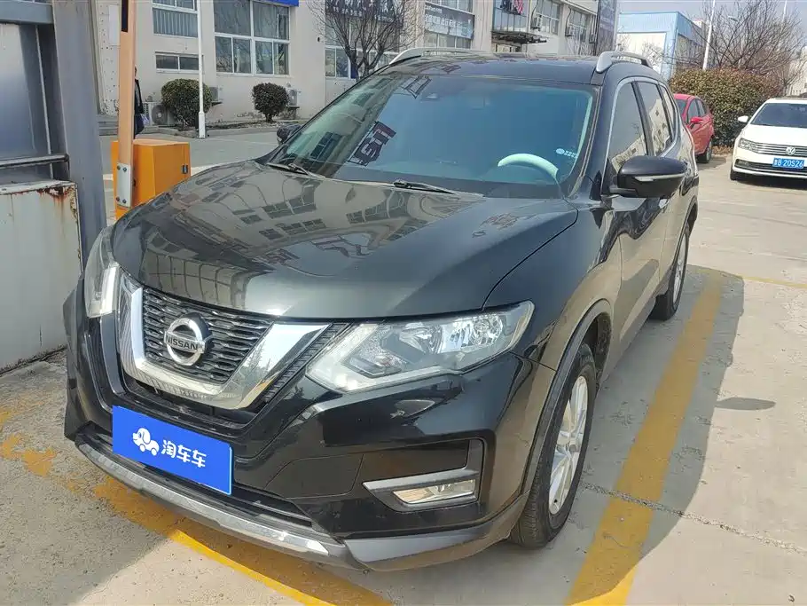 NISSAN QIJUN
