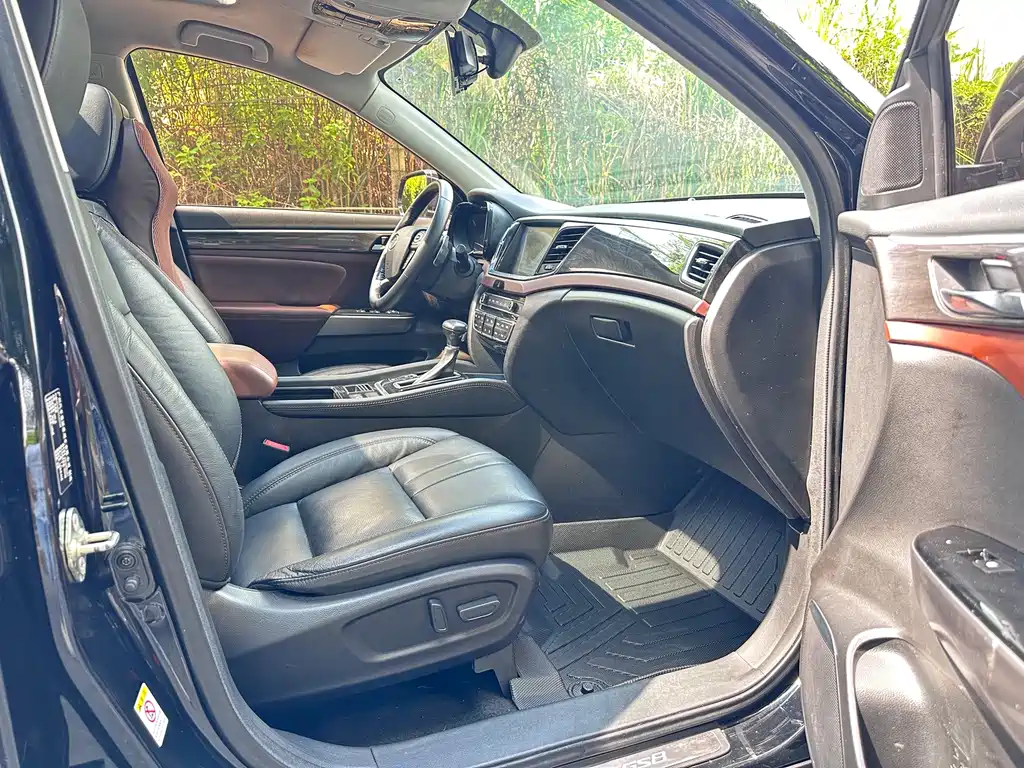 GAC Motor Trumpchi GS8 — миниатюра 11