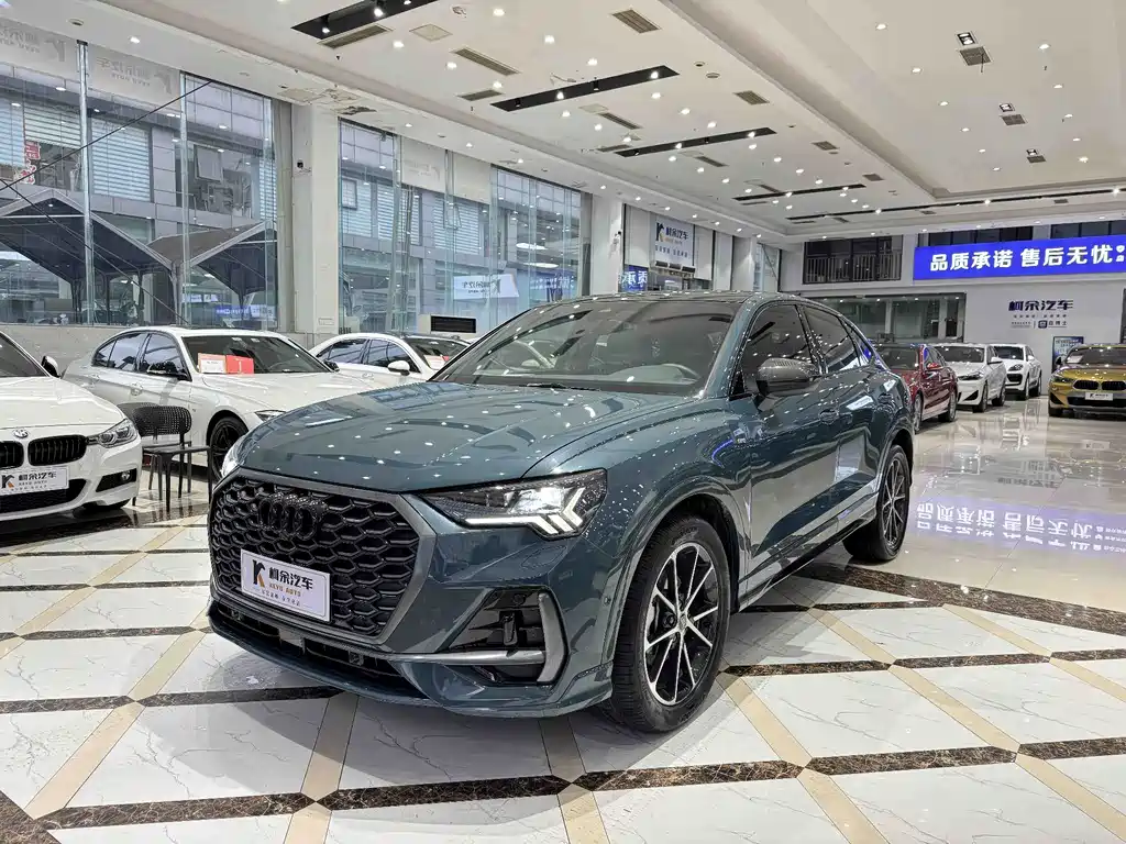 Audi Q3 — миниатюра 2