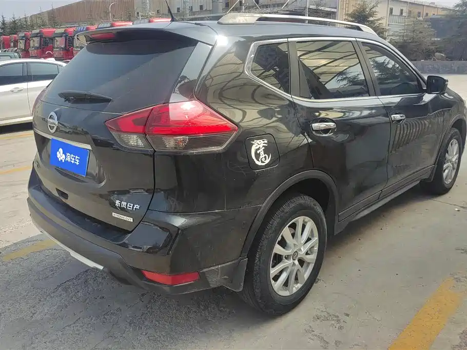 NISSAN QIJUN