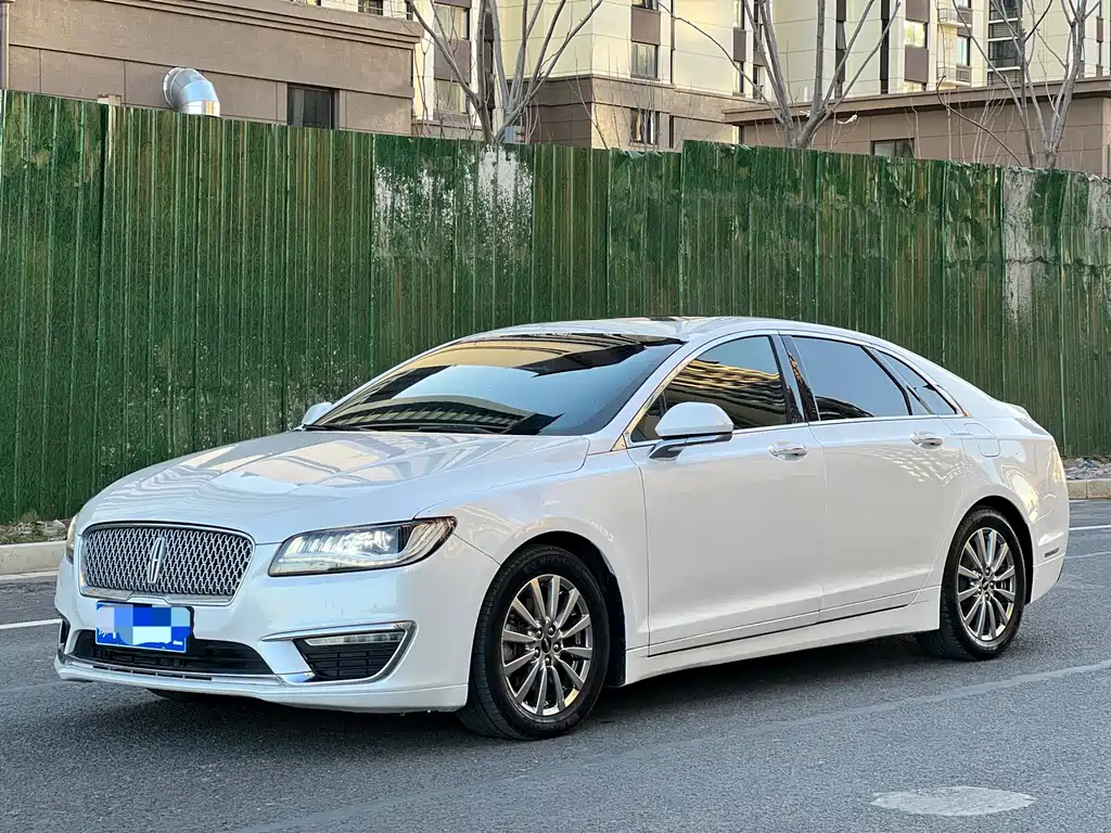 LINCOLN MKZ