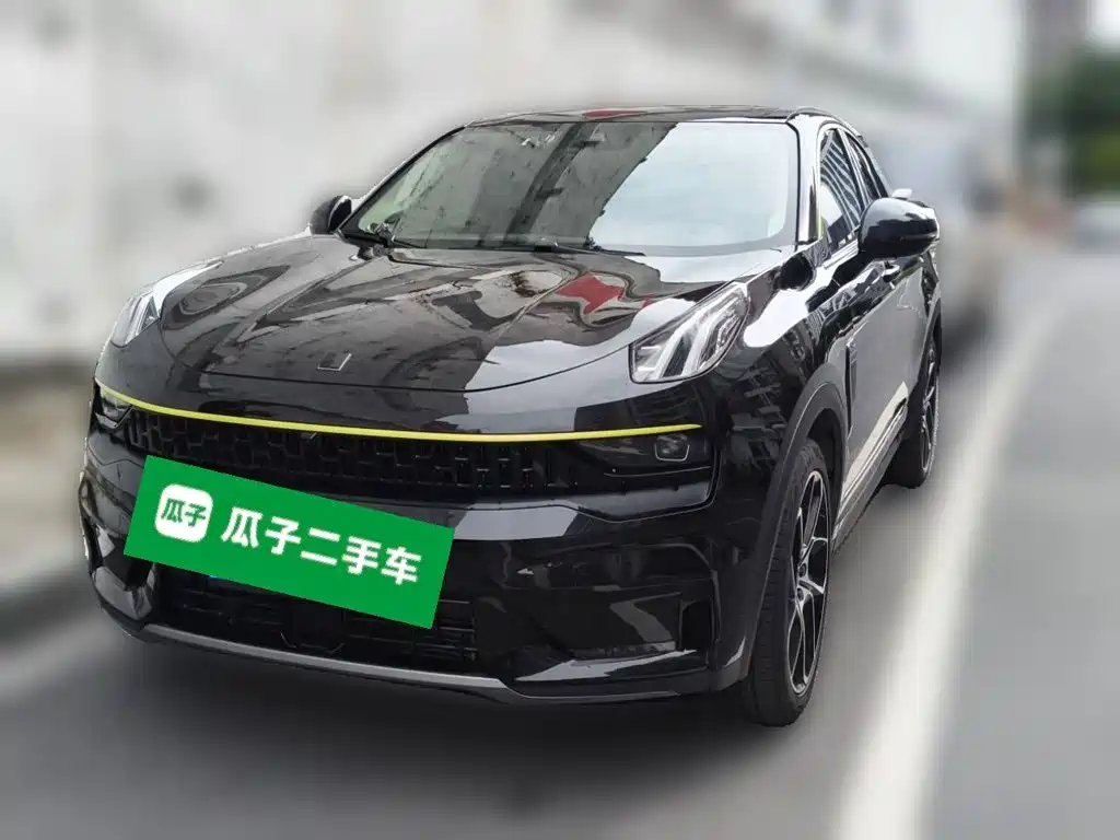 Lynk & Co 05