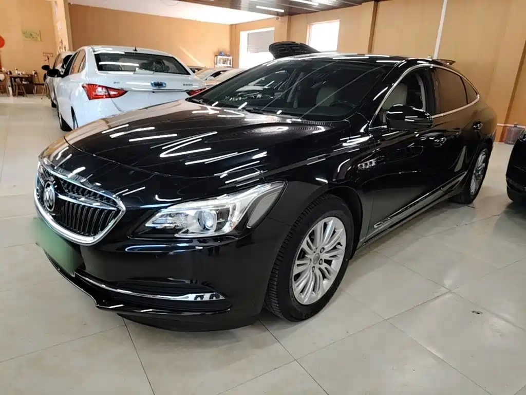 Buick LaCrosse — миниатюра 2