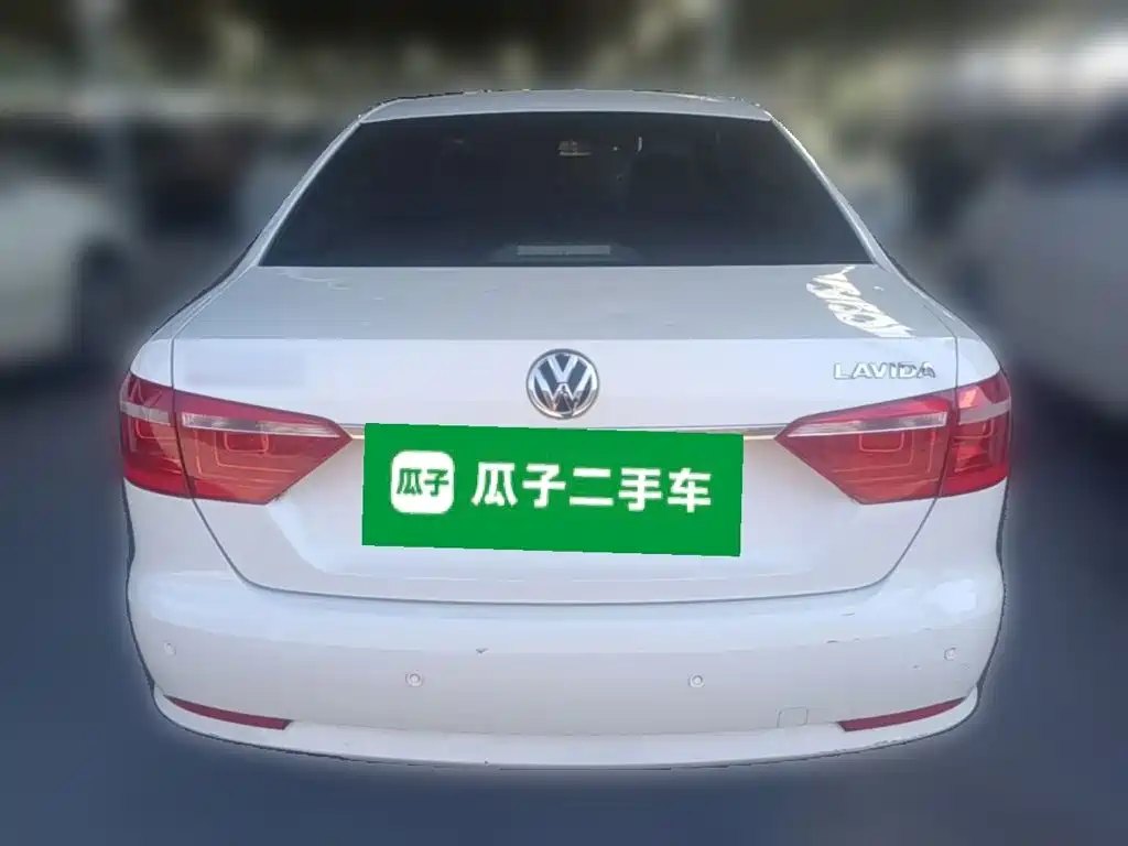 Volkswagen Lavida — миниатюра 8