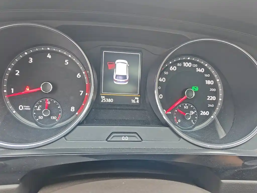 Volkswagen Tiguan L — миниатюра 12