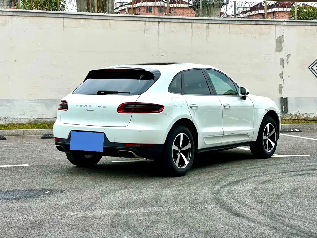 Porsche Macan 2016 Macan 2.0T
