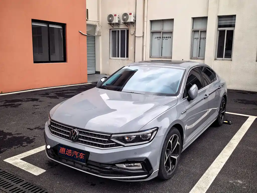 Volkswagen Magotan 2024