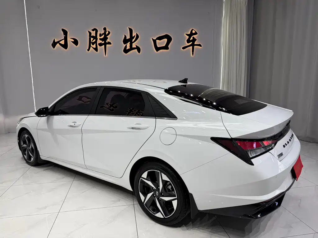 Hyundai Elantra 2022 1.5L CVT GLX Elite
