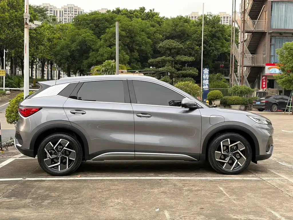 BYD Yuan Plus — миниатюра 7