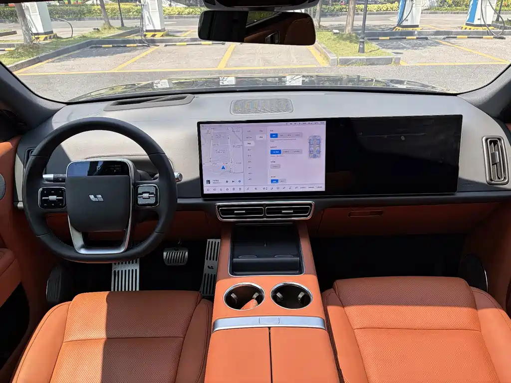 Li Auto Li L8 — миниатюра 19