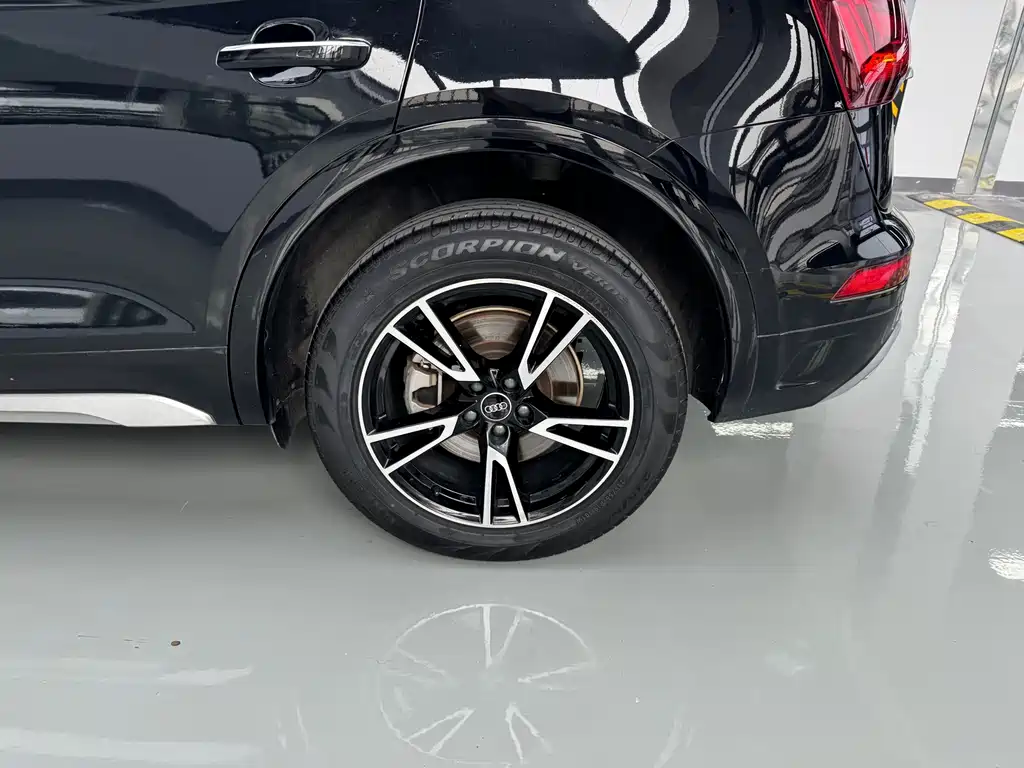 Audi Q5L — миниатюра 14