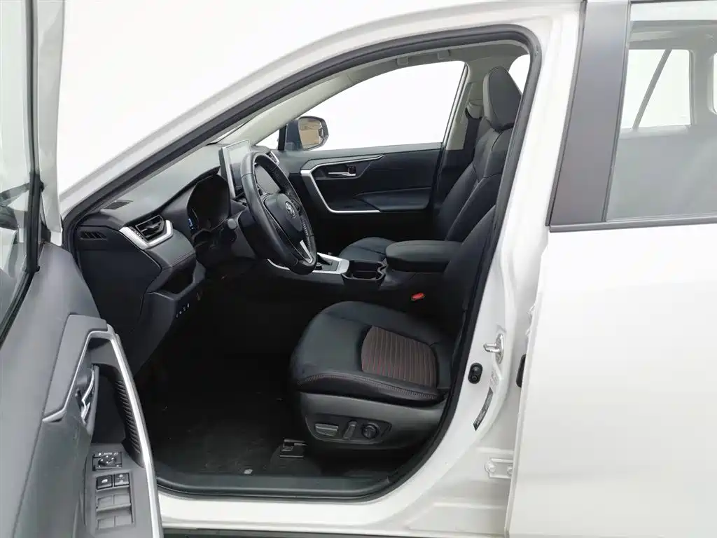 TOYOTA RAV4 RONGFANG DUAL ENGINE E+