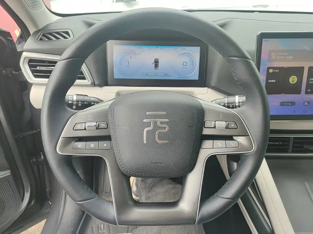 BYD Yuan UP — миниатюра 11