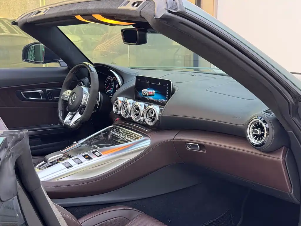 Mercedes-Benz AMG GT — миниатюра 6