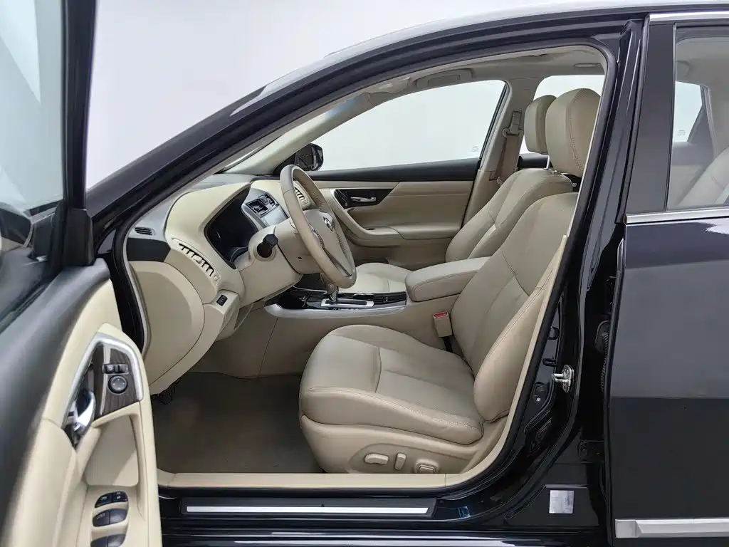 Nissan Teana — миниатюра 10