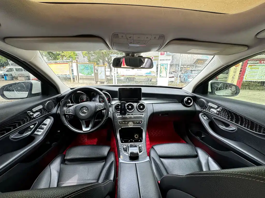 MERCEDES-BENZ C CLASS