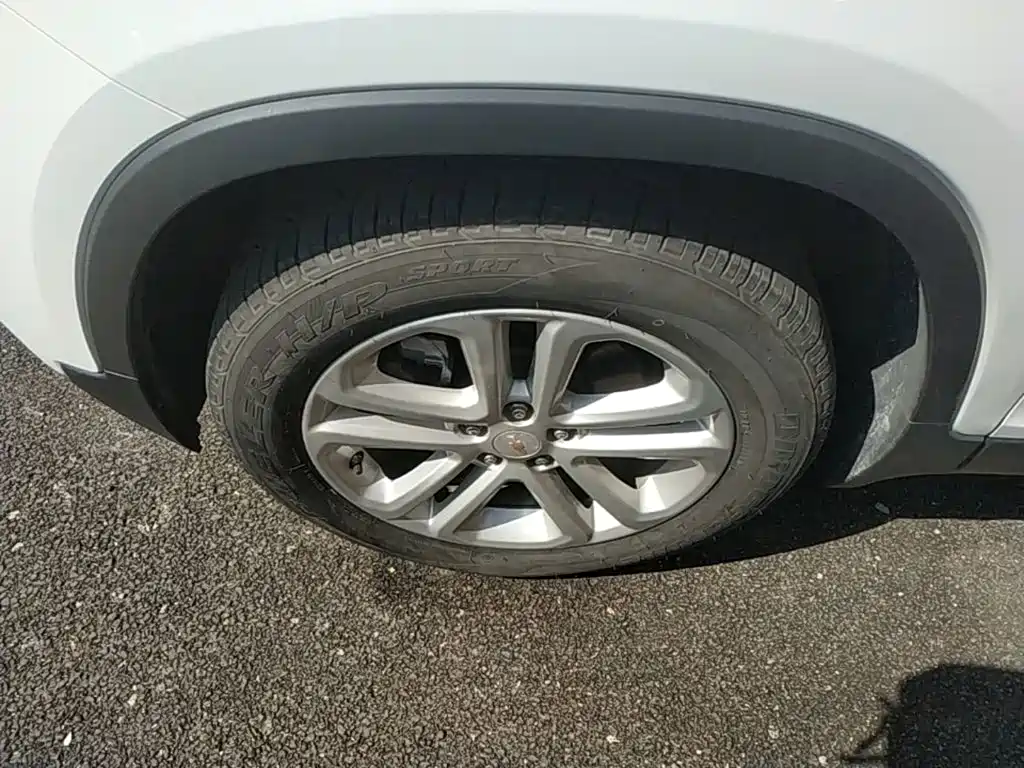 Chevrolet Trax — миниатюра 23