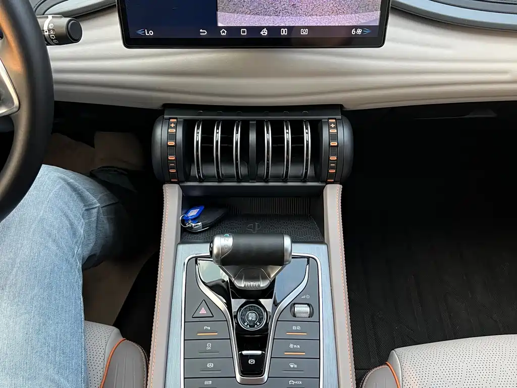 BYD Yuan Plus — миниатюра 13