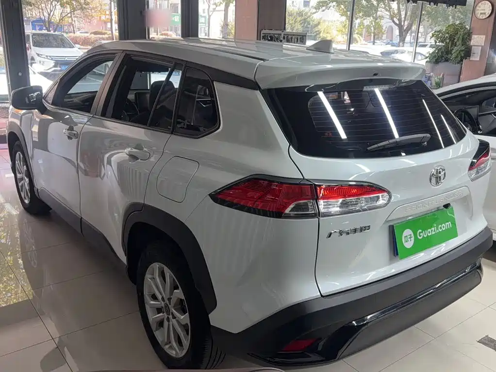 Toyota Frontlander — миниатюра 15