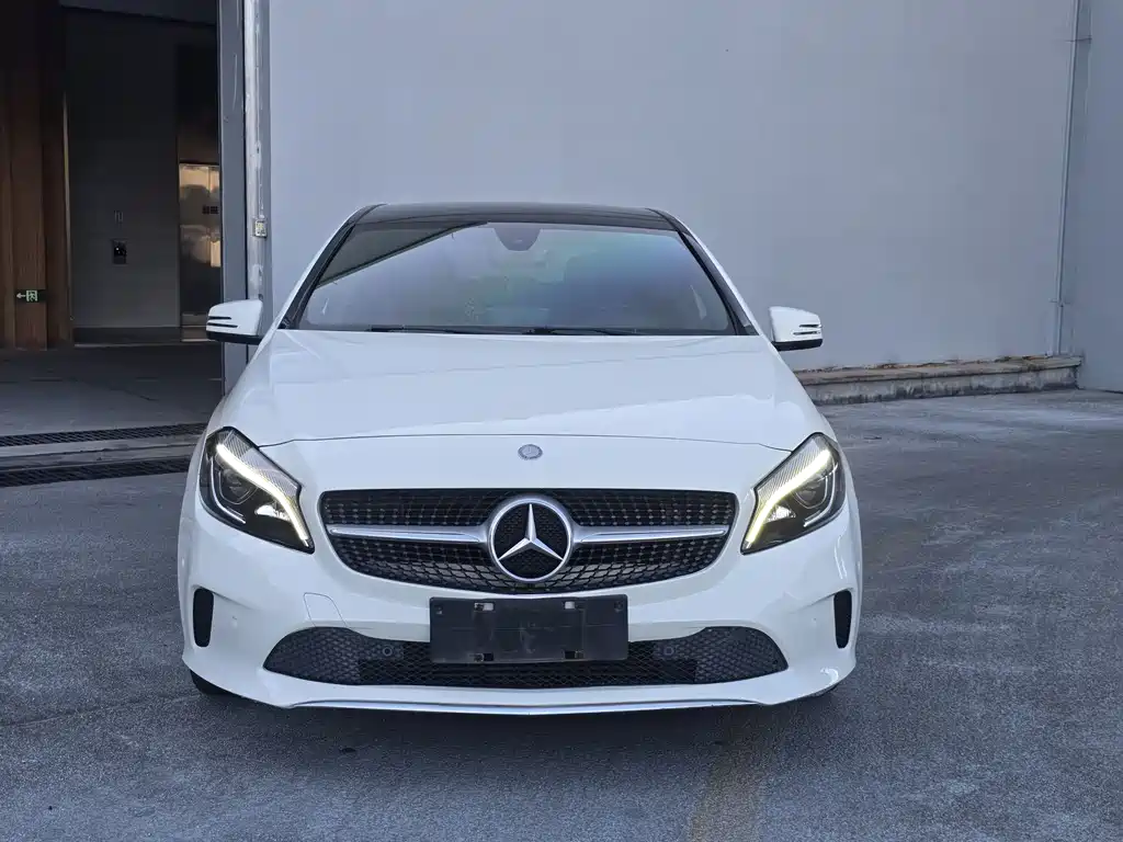 MERCEDES-BENZ A CLASS
