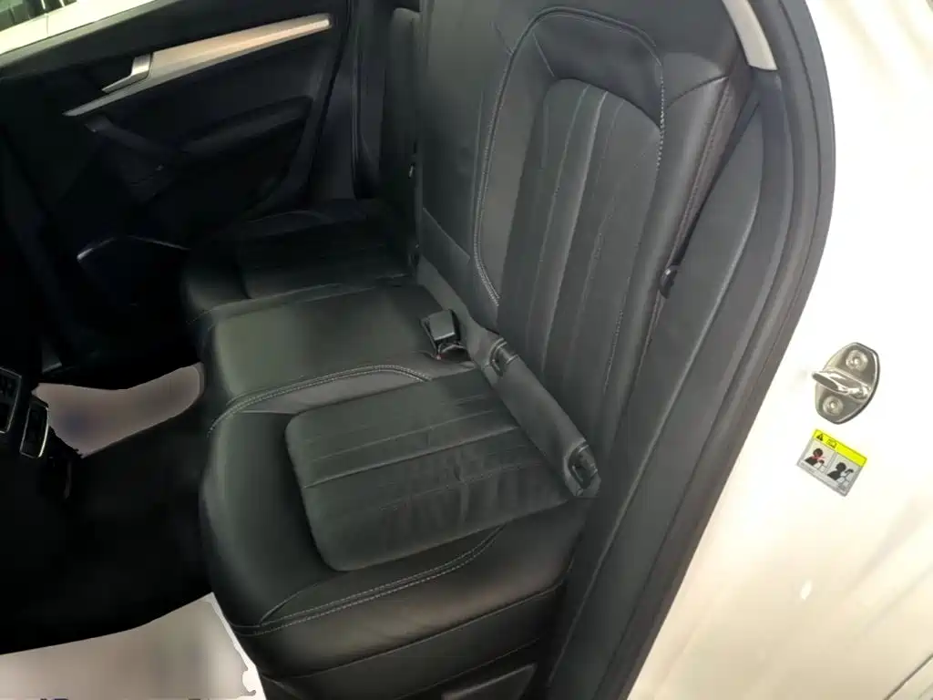 Audi Q5L — миниатюра 17