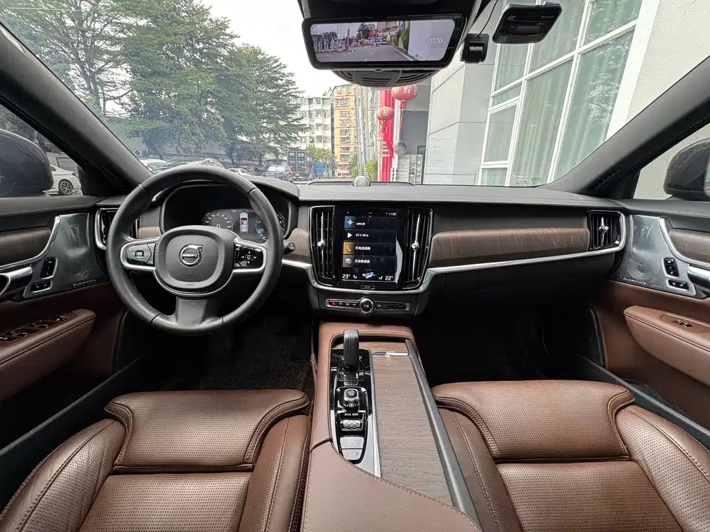 Volvo V90 — миниатюра 15