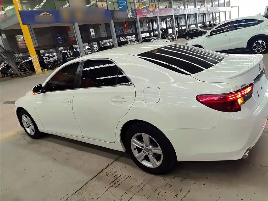 TOYOTA REIZ