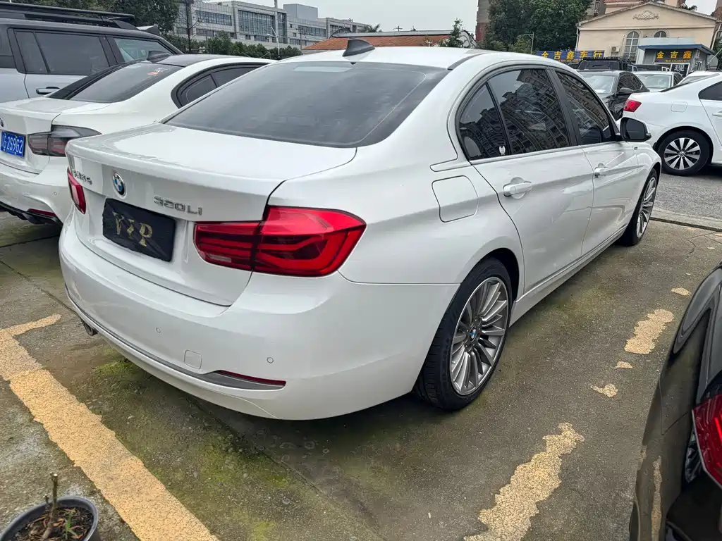 BMW 3 Series — миниатюра 15