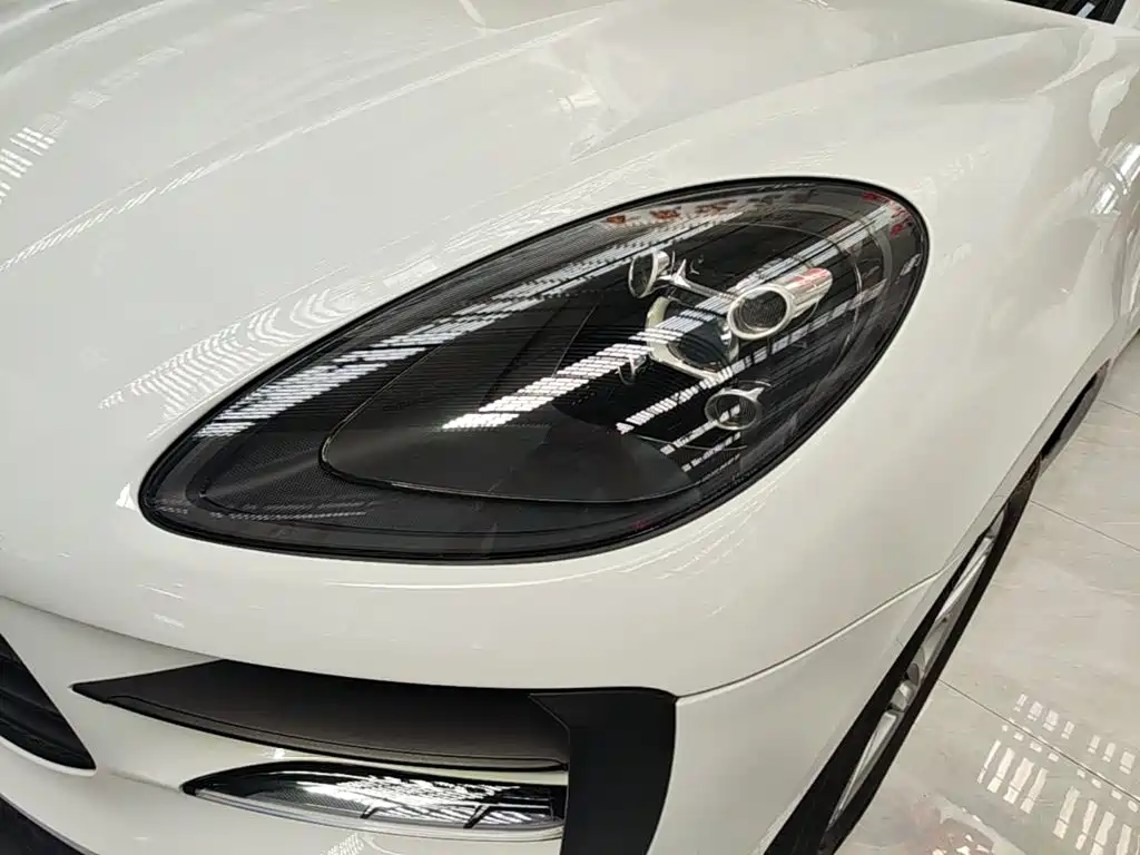 Porsche Macan — миниатюра 24