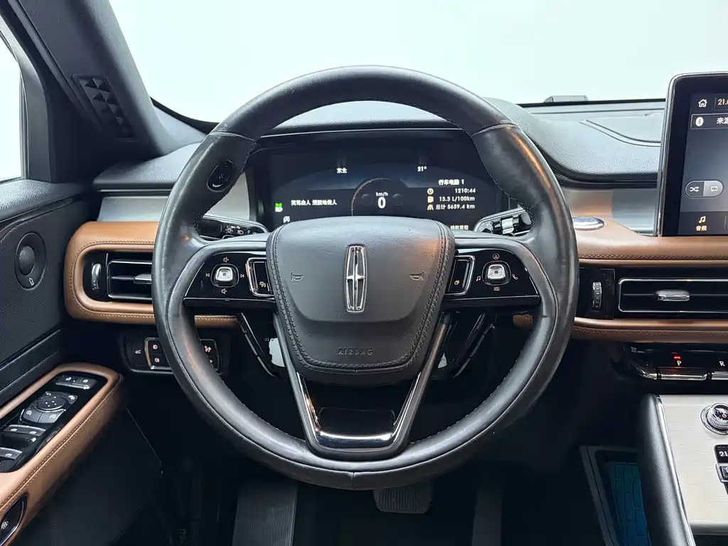 Lincoln Aviator — миниатюра 14
