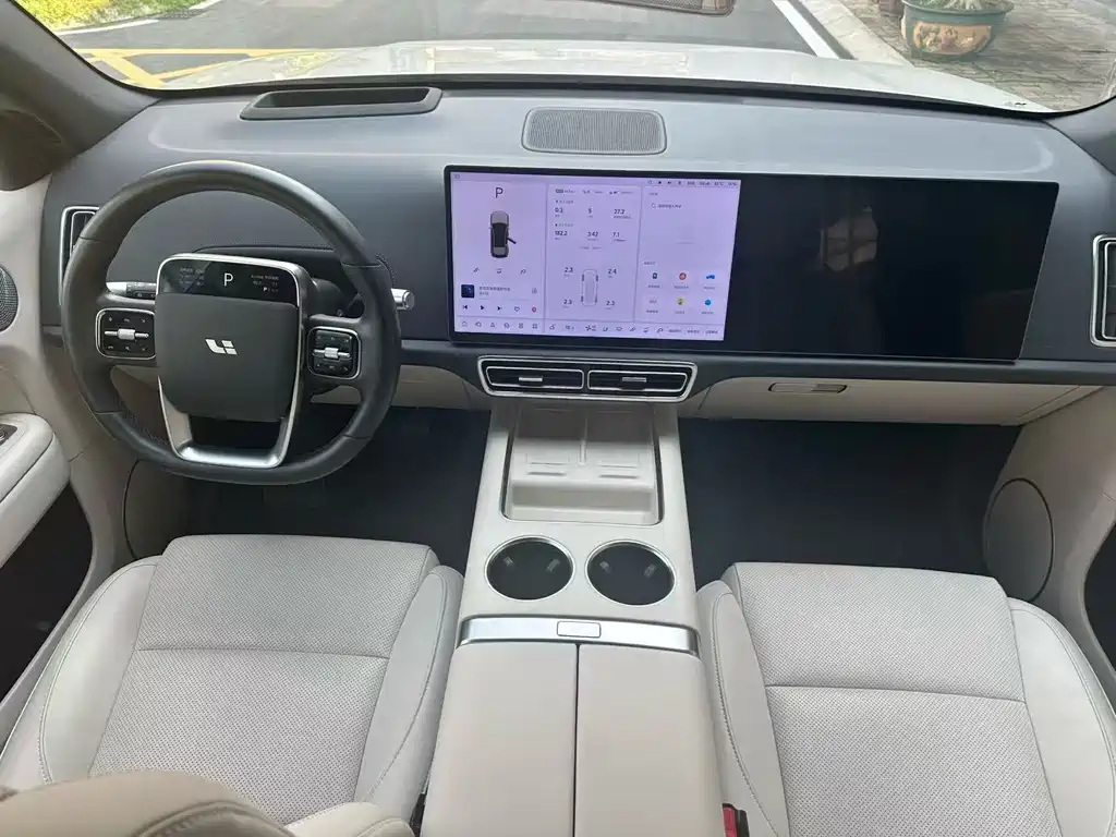 Li Auto Li L6 — миниатюра 4