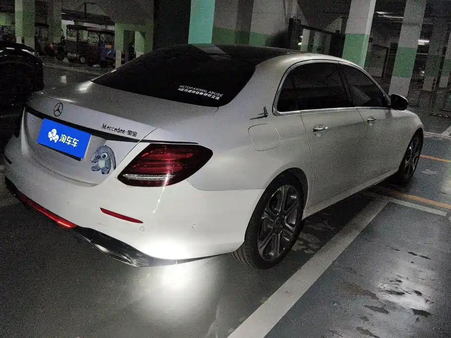 Mercedes-Benz E-Class — миниатюра 3