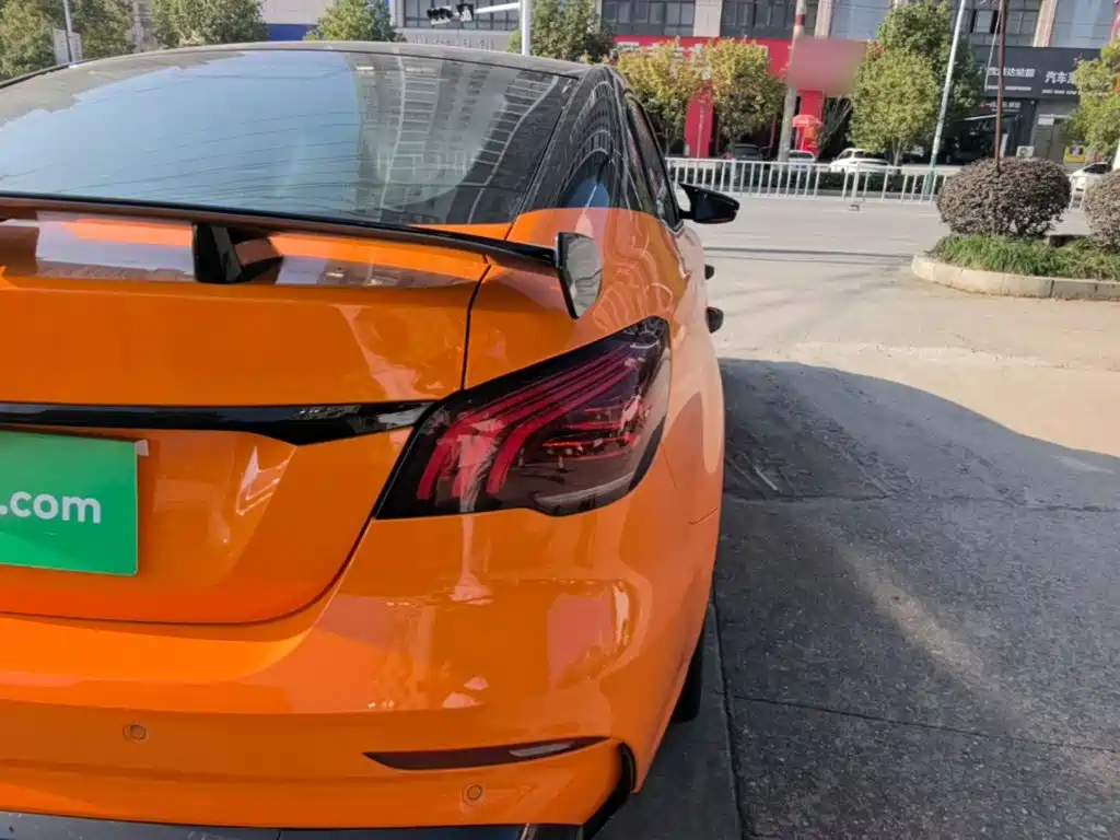 MG MG6 — миниатюра 8